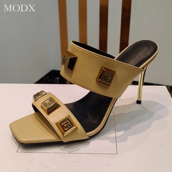 2023 Подиумные чехли на висок ток, модни обувки, изработени ръчно с метална катарама, обувки в стил ретро от естествена кожа, секси сандали-гладиатори шило